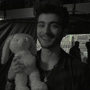 qualouitime's profile picture. gampang panik