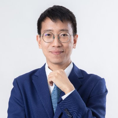 poon_investment's profile picture. A journey to survive Wall Street!