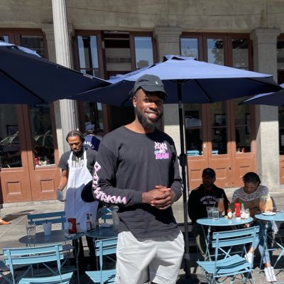 Bigkiva's profile picture. IG @ zayisaacs