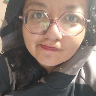 Crayola rota... Defectuosa mi adjetivo calificativo...
A veces streamer https://t.co/ObnGaGpz3l
a veces contadora