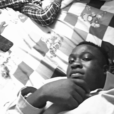 Smileeasy01's profile picture. 