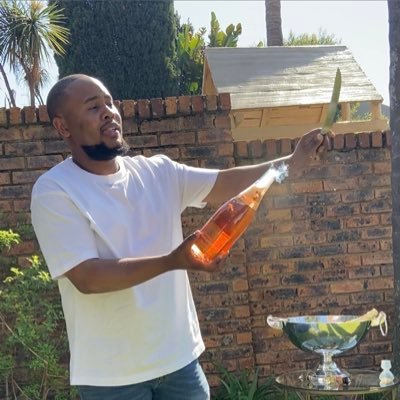 🇸🇿🇿🇦||GOD, FAMILY & FRIENDS||Paid alcoholic||Spier Farm Mgt || IG: sims_the_somm