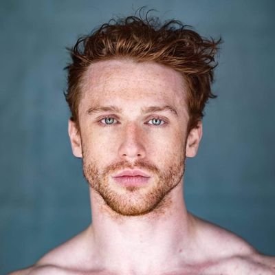 Actor - Singer - Dancer
Previously Swing/Cover Emcee in #Cabaret at @kitkatclubldn 💃🕺.
Rep:Paul Byram Associates.
 (He/him)

https://t.co/SnQr6MaA05