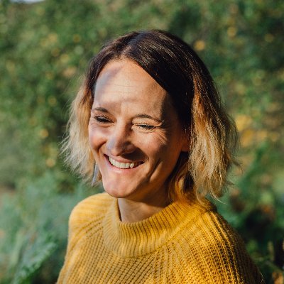 Poetry: Books with @VervePoetryPres, @BrokenSleep & @Guillemotpress. Winner @themothmagazine Nature Writing Prize.
Childrens Fiction: rep'd by @Laurieemtweets