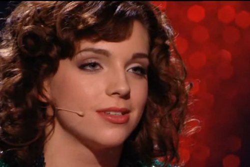 (This is NOT Jess) 
fanpage for Jessica Robinson who appeared on BBC1's Over The Rainbow.