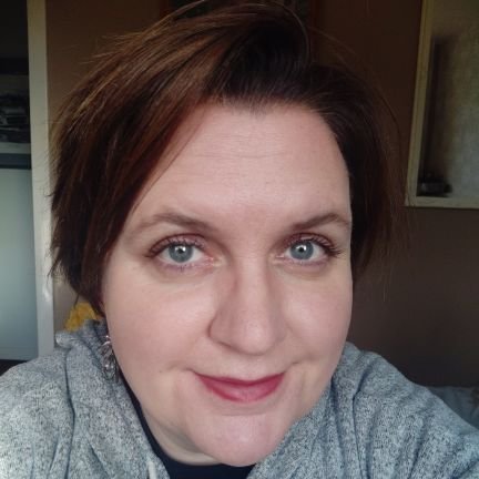 AmosZena's profile picture. Business Processes and Product Management
Spare-time Artist - https://t.co/8Ghl6ZYtrZ
Mother to a trendy almost teen