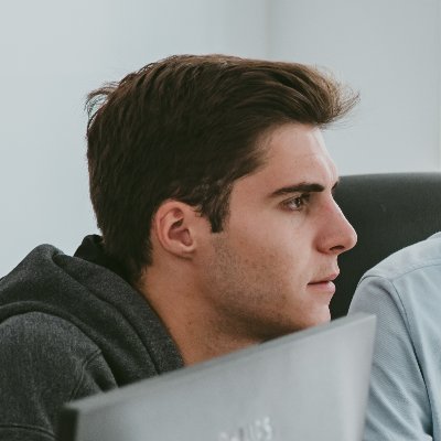 Full-Stack Developer i co-fundador de Responsive (https://t.co/u3vUks6KVu). Agència de desenvolupament web i màrqueting online.
#WordPress #SEO #SEM #UX #UI