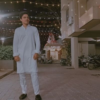 desairahul283's profile picture. 