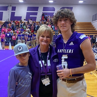 kim_kbates's profile picture. 