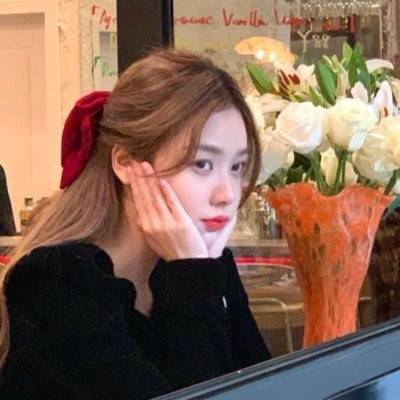 savepIaces's profile picture. 𝒞yber ˚ ༘ ⋆˚