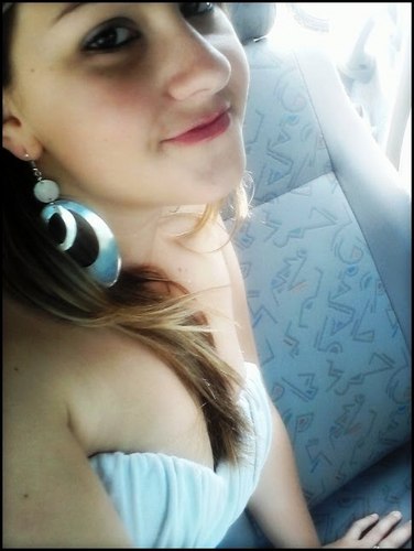Sou mais do que o seu olho pode ver ♪
