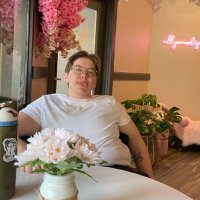 Alex (@alex_digz) 's Twitter Profile