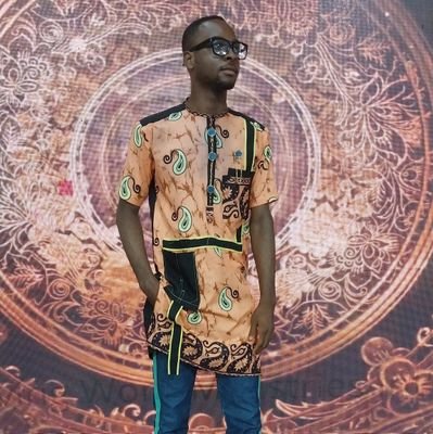 Kingchi_5's profile picture. Full stack JavaScript Developer | Affiliate Marketer
CEO EazyBundle 

Giving away value
Post on making 6 figure in $$