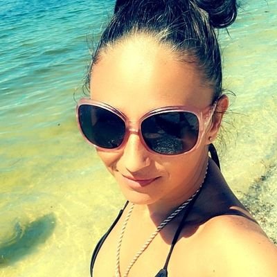 I am unique in my own way beautiful funny and a good woman