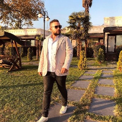 muratkayakci's profile picture. ya evde yoksam?