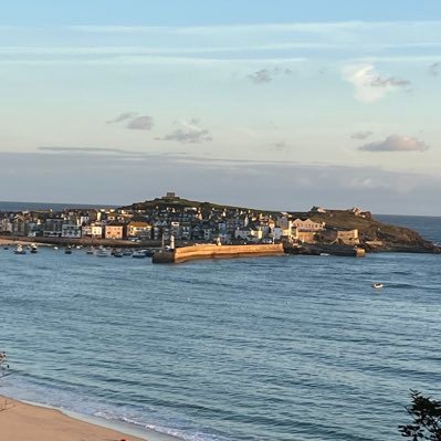 Seeking to be a Christ-centred, Bible-teaching, people-loving church family in beautiful Cornwall