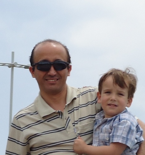 Professor no CEDUP Industrial de Lages, Técnico em Eletrônica, Eletrotécnica e TTI. Lageano nato e cultuador da Serra.