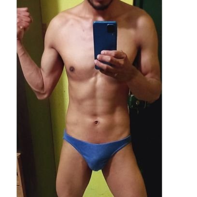 lopezchris18's profile picture. .