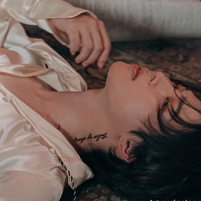 DionysusMochi's profile picture. NO BIGHIT STAN NO KPOP STAN| ONLY BTS
@BTS_twt
