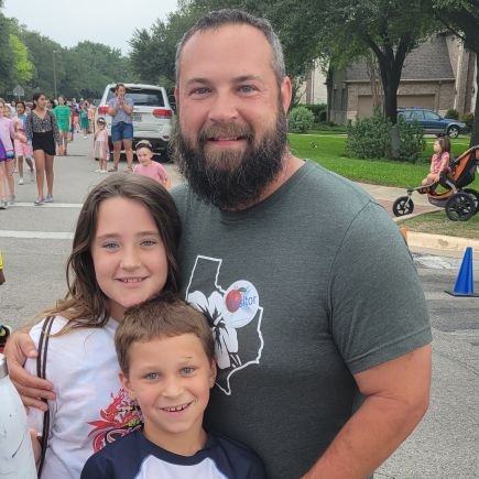 Wavetech365's profile picture. Happily married father of two. Enjoying life in Austin, TX.