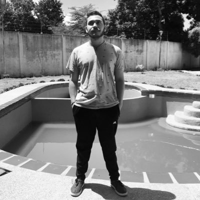 Basshead with hilarious stories | If u want to check my music mixes, go to the mixcloud link!