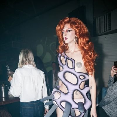 Local Girl
Rupauls Drag UK Series 5 ❤️
7foot Supermodel #ratqueen