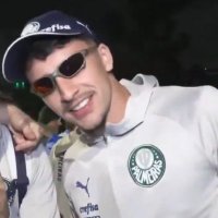 ๐ด๐ฎ๐ฏ๐ถ (@alienhphic) 's Twitter Profile