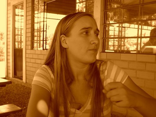 Coragem, Ousadia e Persistência Sempre!! 
Quem me ve, me ve sorrindo e vai ser sempre assim.