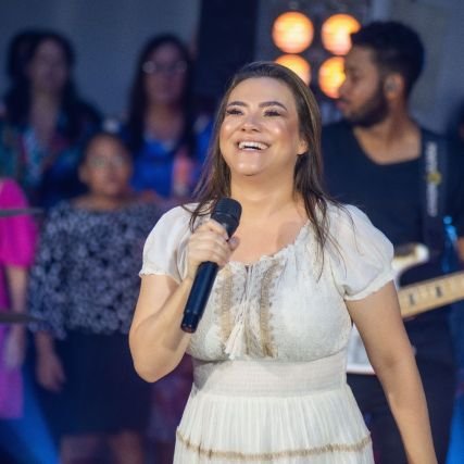 Sejam muito bem vindos 
sou uma cantora Evangélica 
casada com o pastor Josué Monteiro 
mãe do Natã 
ouça Eu vou cantar de novo 

https://t.co/gbRursBfrl