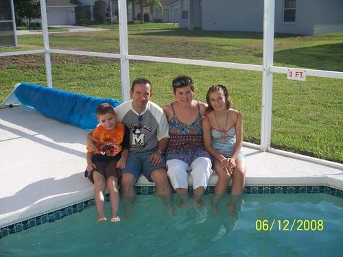 Vinerj71's profile picture. Another day another pound, whether I lose it or gain it, I'll have to wait and see.