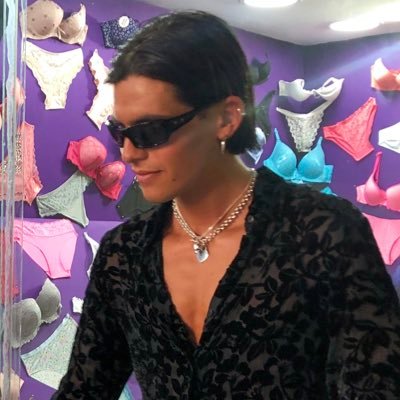 pedroleis_'s profile picture. ig: pedroleis