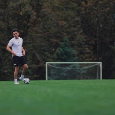 javierurenaa's profile picture. god first / Jalisco