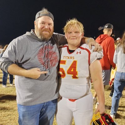 GloriousMattB's profile picture. Fiber Comm Dude, Wrestling Fan, Cardboard Enthusiast, Keyboard Gangster PC: Travis Kelce, Tom Brady, Trout, Charles Barkley, cool refractors from my childhood