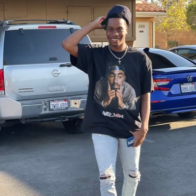 CALL ME BABY SEX,BABY FLACKO OR HUNCHO😁✌🏾🖖🏾🐍☄️⭐️💧💜🌍💫🌙 21 RIP DEON 11.8.87- 8.17.20 🕊💔🕊😞💔