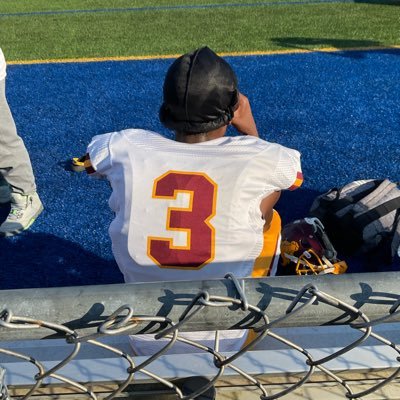 GOD first. Family & Football 🏈 🔥❤️5’11 143lbs ..C/O 2027 9th Grade Student that excels both in school & on the field |Pos: WR/QB