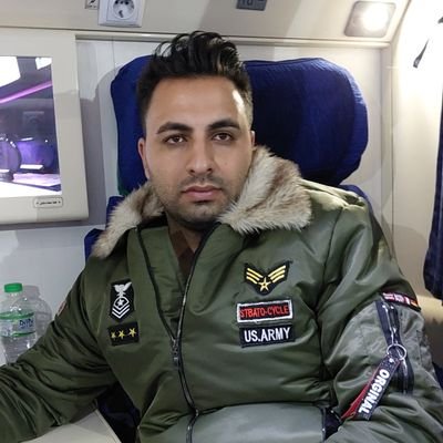 Hassanat_ir's profile picture. 