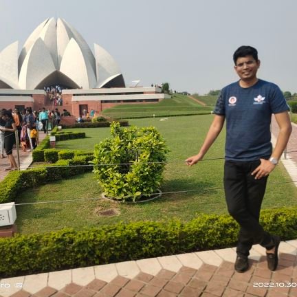 From the City of Oranges & Mumbai.
loves to play 3 games....Chess !! Chess & Chess!!
