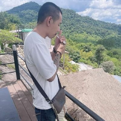 Longlnw899's profile picture. ♋