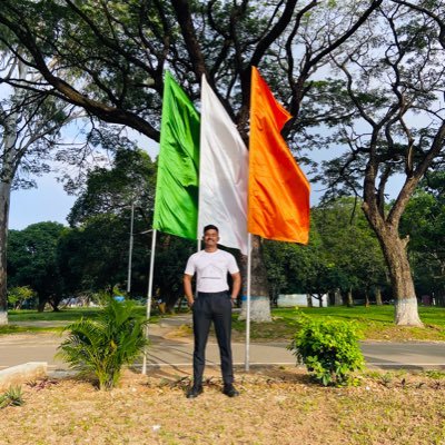 One day you'll leave this world behind...So live a life you will remember. #𝑴𝒊𝒍𝒊𝒕𝒂𝒓𝒚𝒎𝒊𝒏𝒅 | 𝙁𝙤𝙪𝙣𝙙𝙚𝙧 𝙈𝙚𝙢𝙗𝙚𝙧 @NavprayasFamily