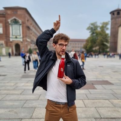 Postdoctoral fellow at @AnetiLabs | Previously at @dnds_ceu, @UNamur, @DfaUnict