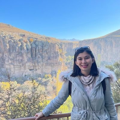 English teacher
MA in English Language Education