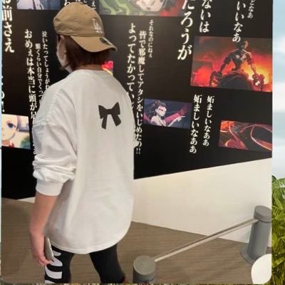 7YBROYGsCE9U6EH's profile picture. 