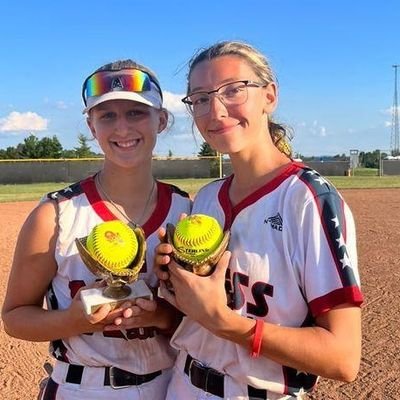 MikaelaHolp's profile picture. MHS '25
@OhioLasersGray
@WheelingU_SB commit