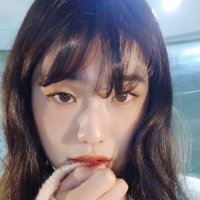 유미 (@sollo1e) 's Twitter Profile