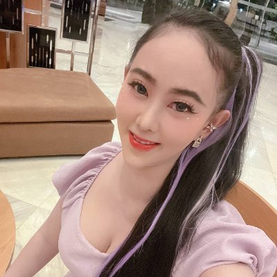 lin02759704's profile picture. I like soccer and I like Messi, but who will like me?