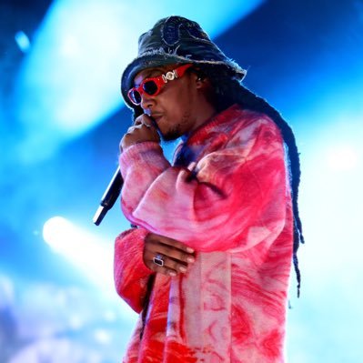 zeenzus's profile picture. 