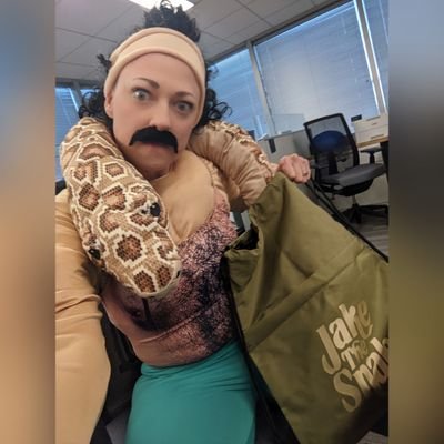 artfagjenny's profile picture. The fool doth think he is wise, but the wise man knows himself to be a fool...so says the spider