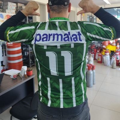 Explicar a emoção de ser palmeirense, a um palmeirense è totalmente desnecessario. E a quem não è palmeirense... È Simplesmente Impossivel !!! (joelmir betting)