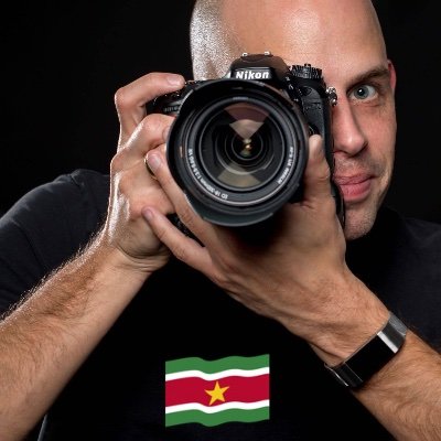 Fotograaf Suriname. Servaas Raedts is een zeer ervaren fotograaf uit Nederland. Huwelijken, feesten, excursies, bedrijfsfotografie en meer.