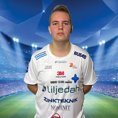 21| Competitive Fifa player for @IFK VÄRNAMO in @eallsvenskan🇸🇪
email: isakpetersson168@gmail.com